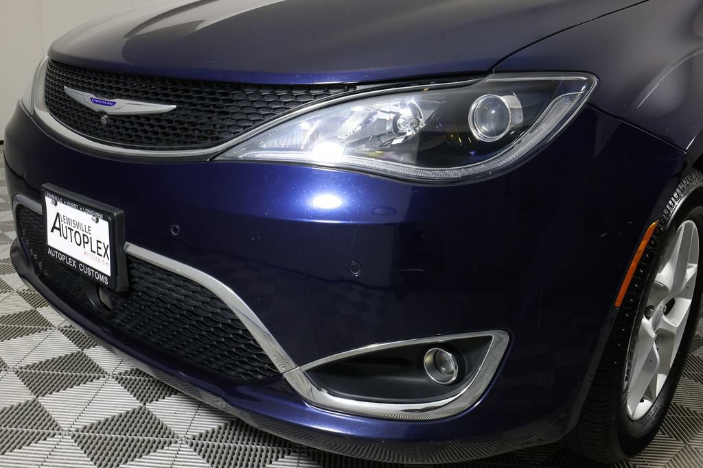 Used 2019 Chrysler Pacifica Touring-L Plus FWD image 40