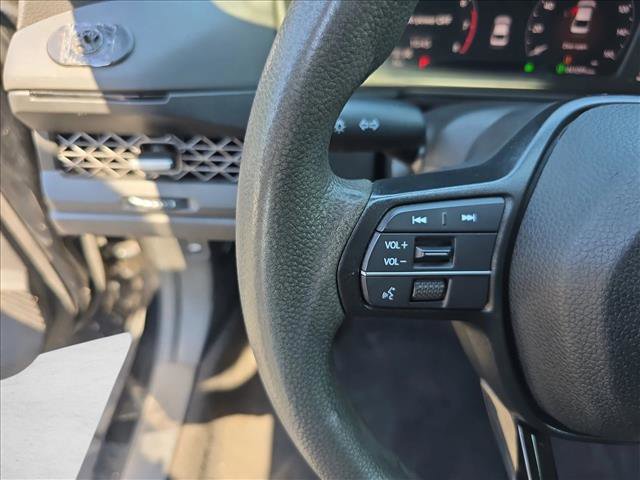 Used 2023 Honda Accord EX image 16