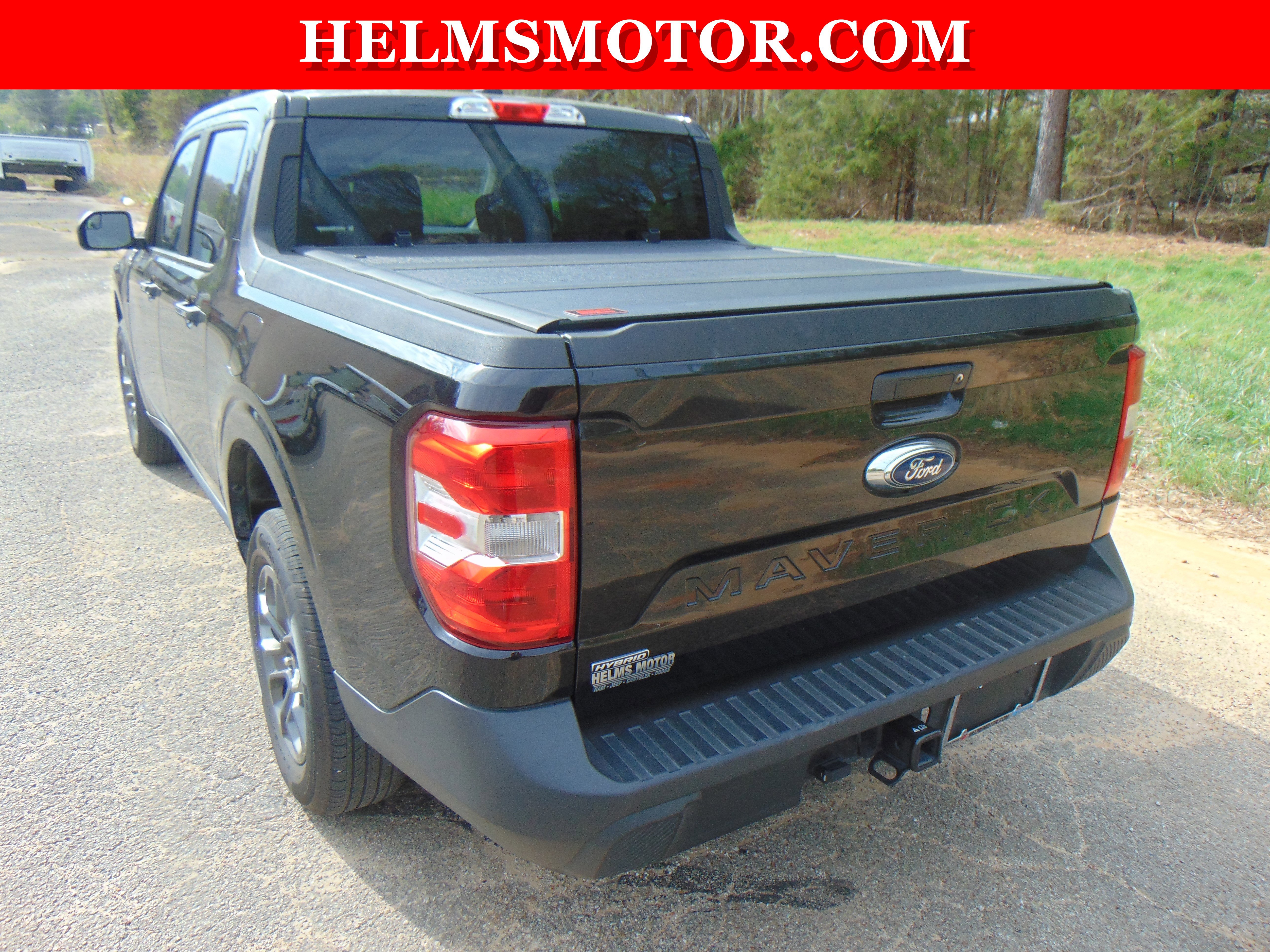 Used 2024 Ford Maverick XLT image 11
