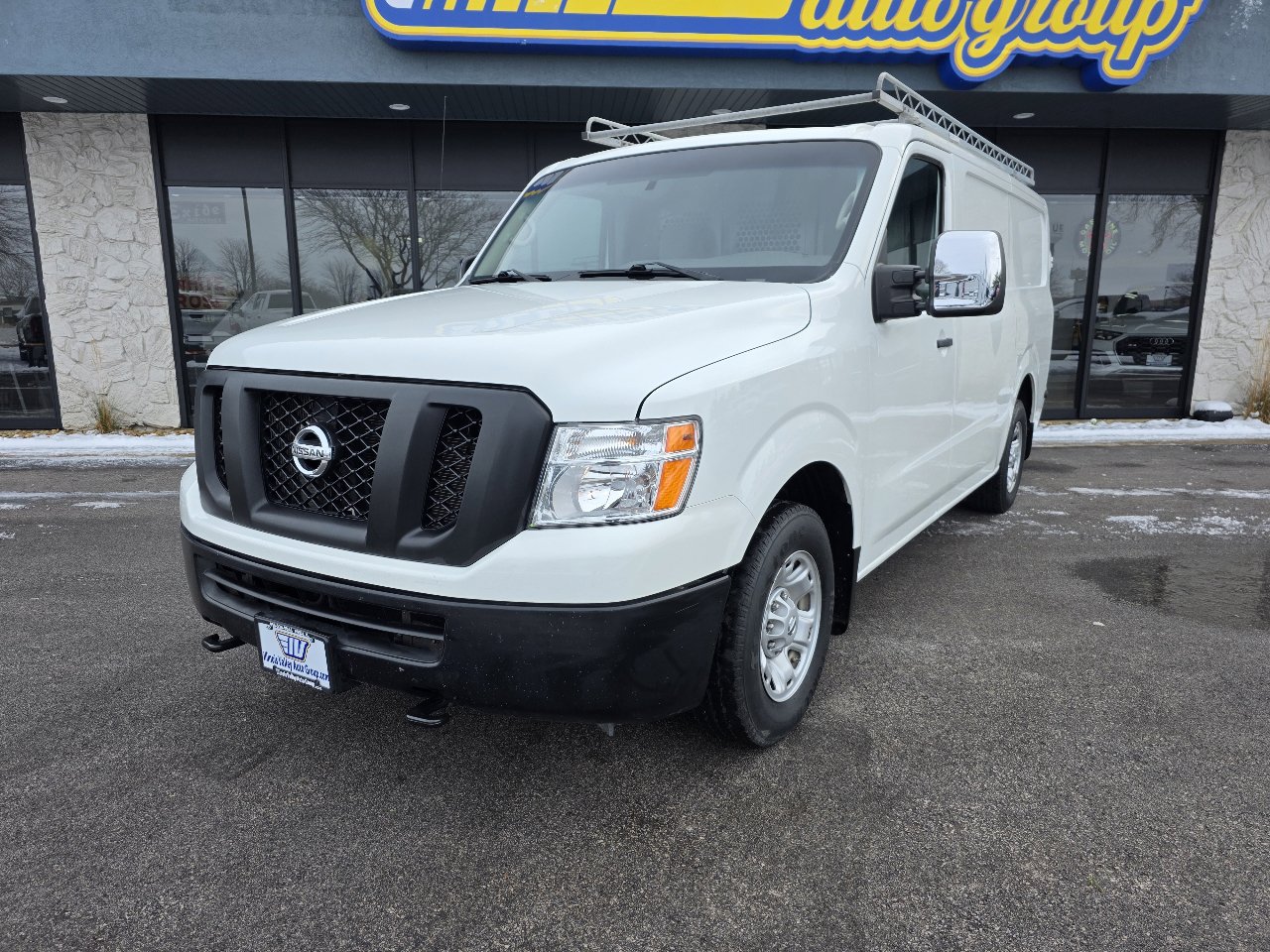 Used 2018 Nissan NV 2500 SV image 12