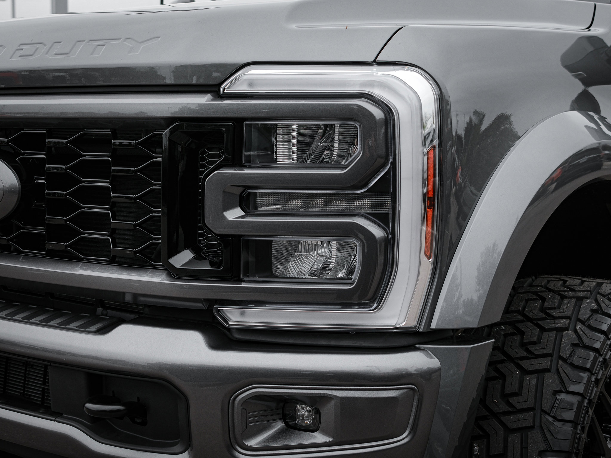 Used 2026 Ford F450 Lariat w/ FX4 Off-Road Package image 6