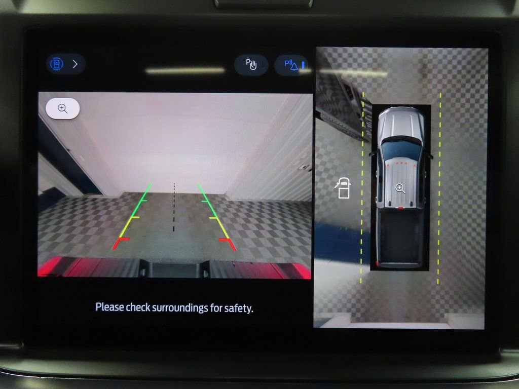 Used 2025 Ford F250 Platinum image 18