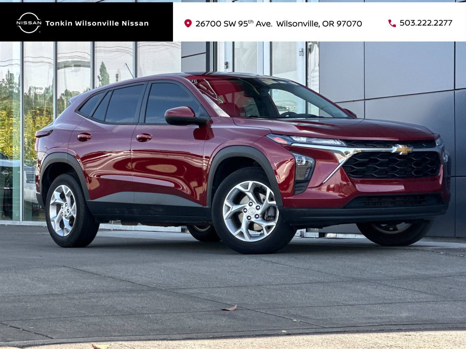 Used 2024 Chevrolet Trax LS w/ LS Convenience Package FWD image 1
