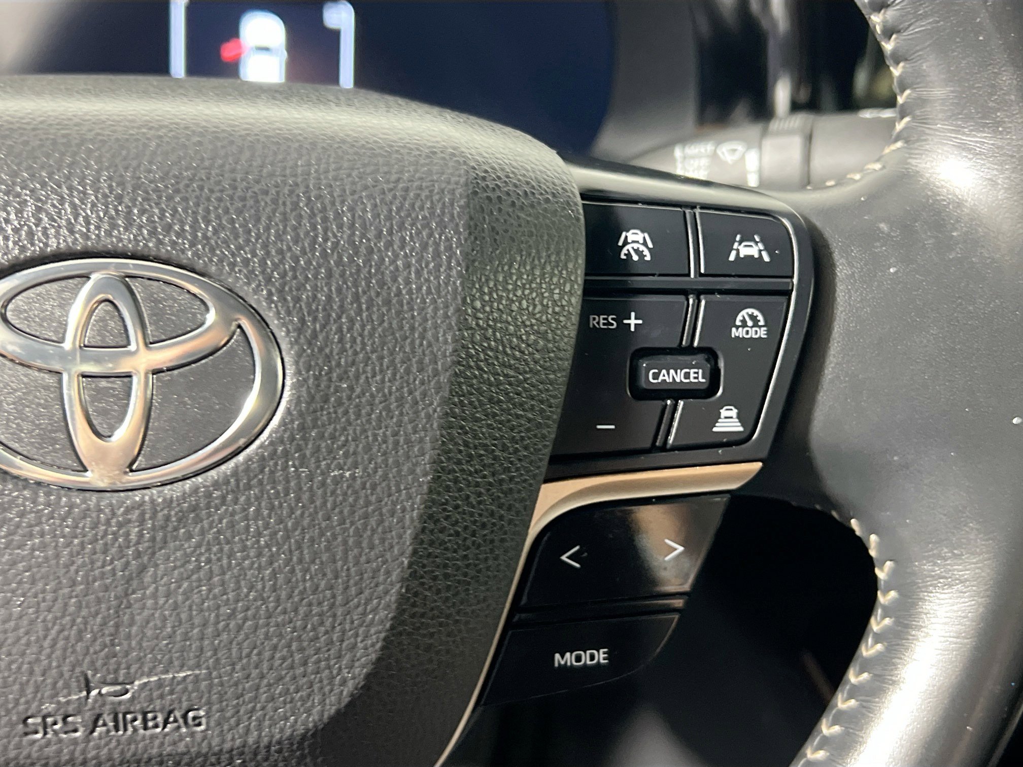Used 2024 Toyota Crown AWD/4WD image 19