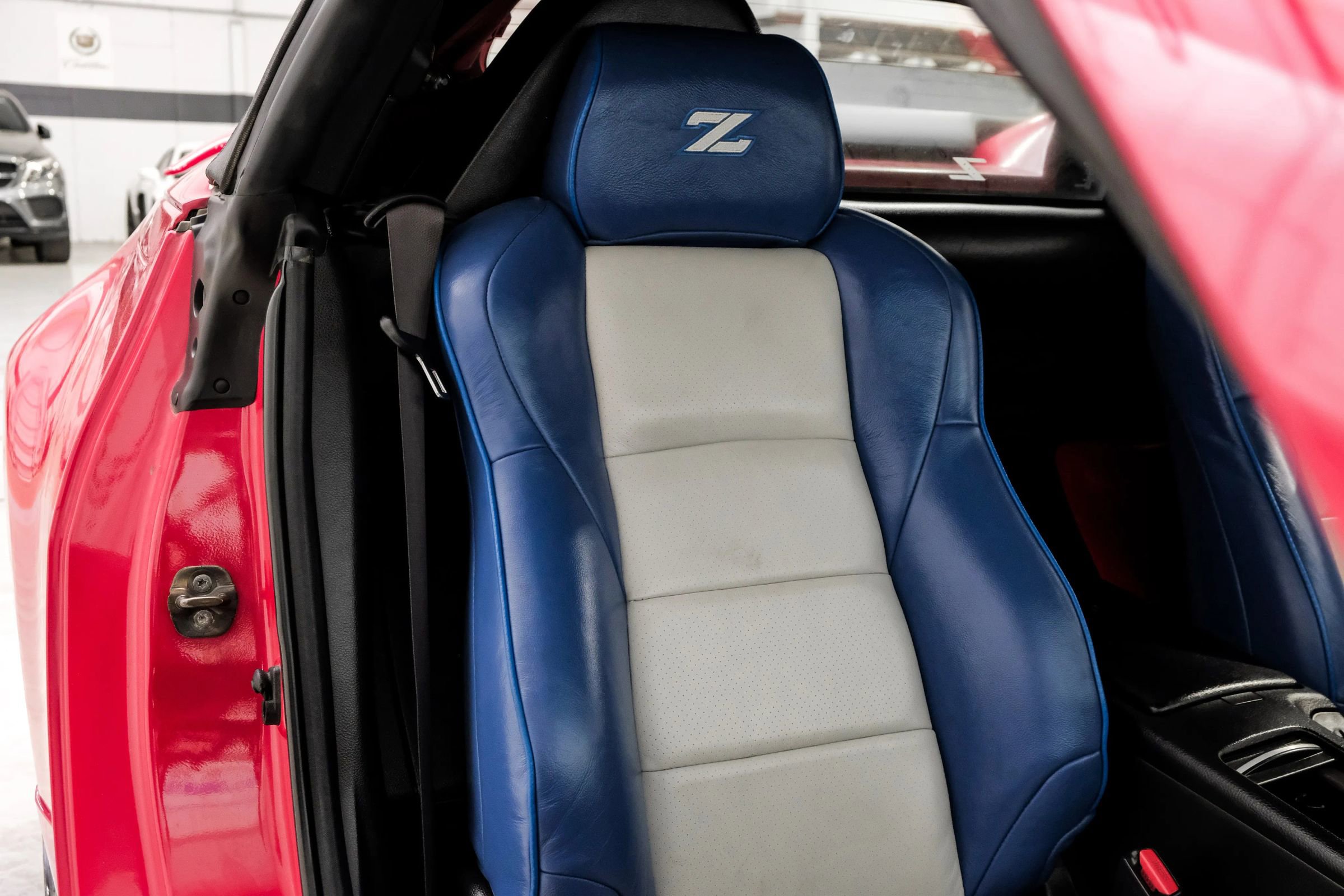 Used 2006 Nissan 350Z Enthusiast image 26