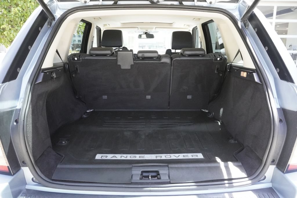 Used 2013 Land Rover Range Rover Sport HSE AWD/4WD image 31