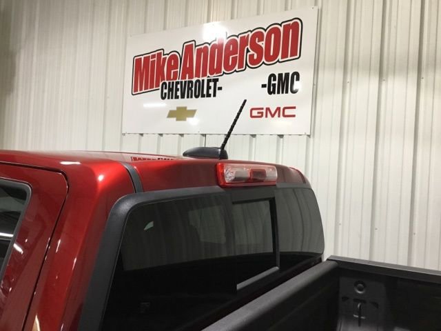 Used 2024 Chevrolet Colorado Z71 w/ Z71 Convenience Package 2 image 13