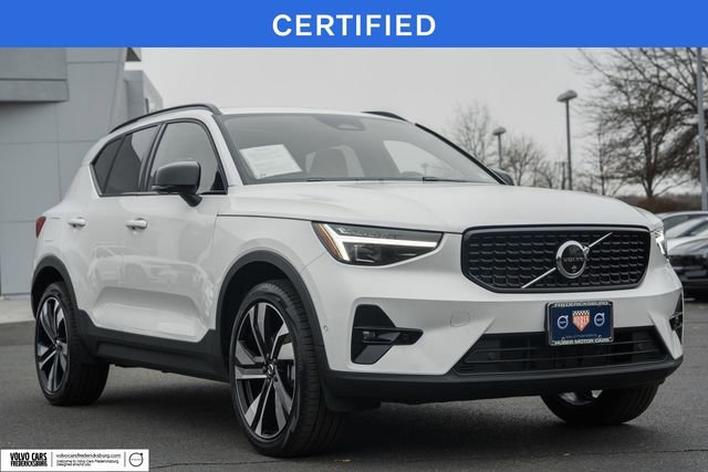 Certified 2024 Volvo XC40 B5 Ultimate w/ Protection Package Premier image 1