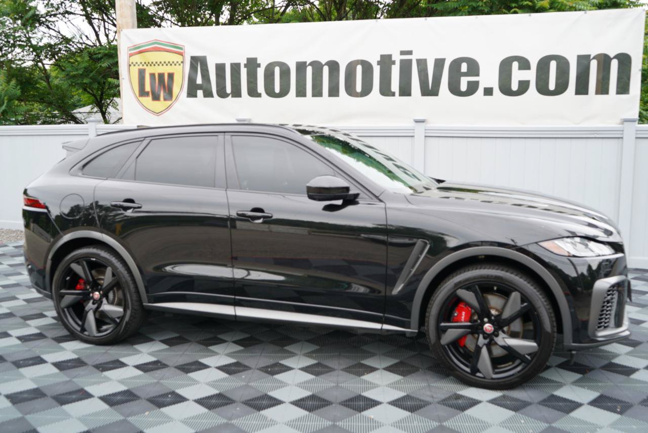 Used 2021 Jaguar F-PACE SVR AWD/4WD image 3