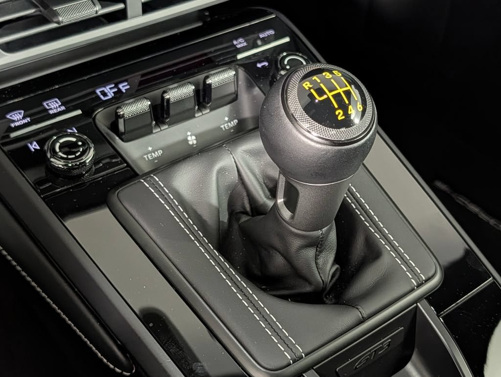 Certified 2026 Porsche 911 GT3 RWD image 34