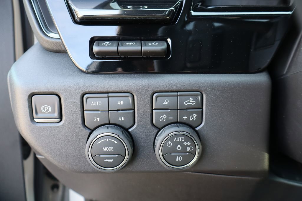 New 2026 Chevrolet Silverado 1500 ZR2 w/ LPO, Dark Essentials Package image 17