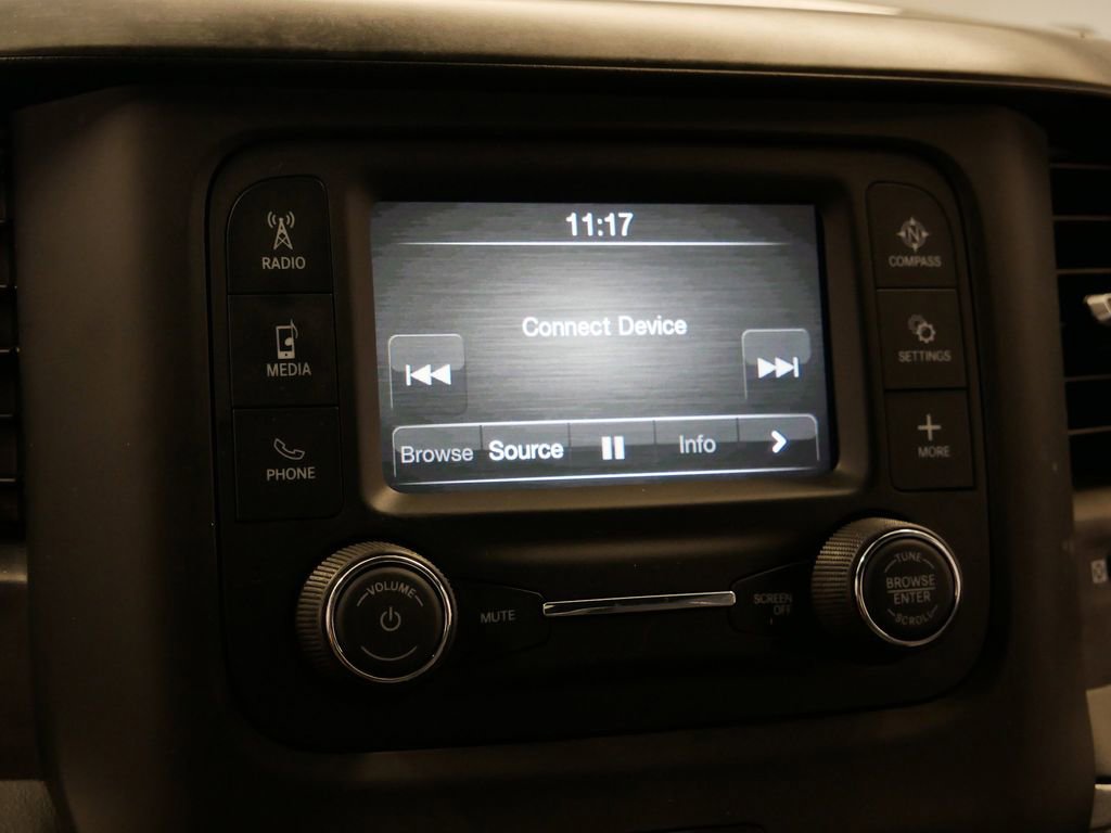 Certified 2022 RAM 1500 Big Horn image 28