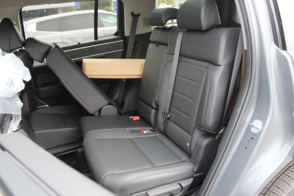 New 2025 Hyundai Santa Fe Limited image 17