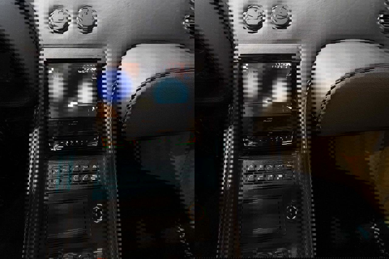 Used 1998 Lamborghini Diablo VT image 11