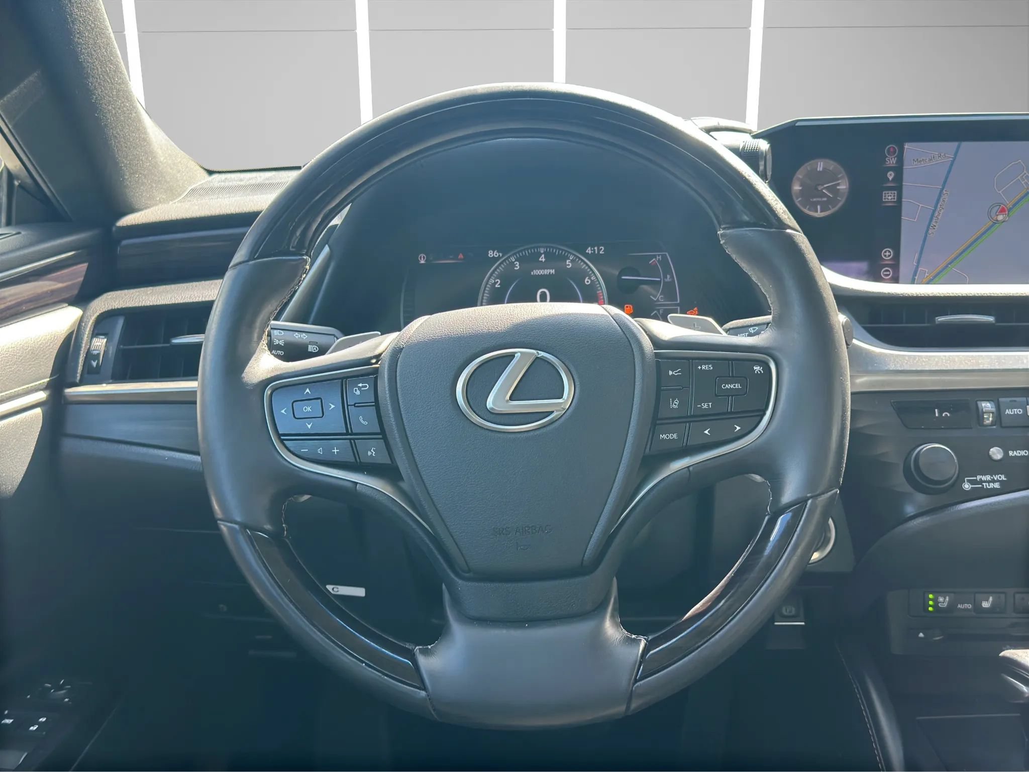 Used 2019 Lexus ES 350 w/ Premium Package FWD image 17