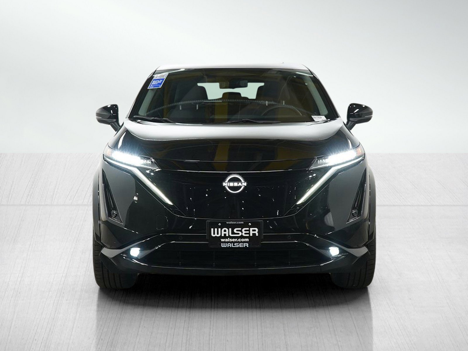 Used 2023 Nissan Ariya image 8