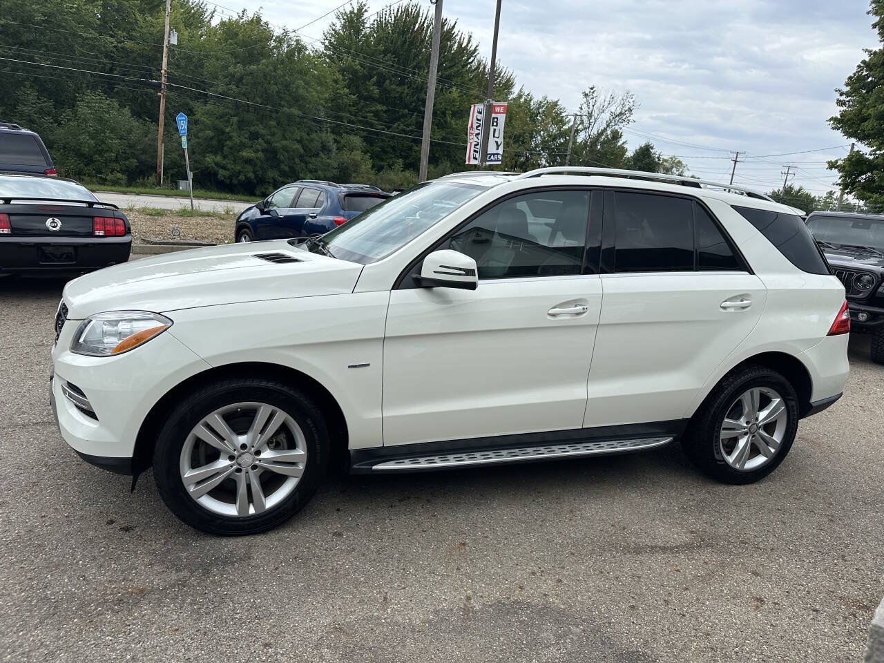 Used 2012 Mercedes-Benz ML 350 4MATIC image 3