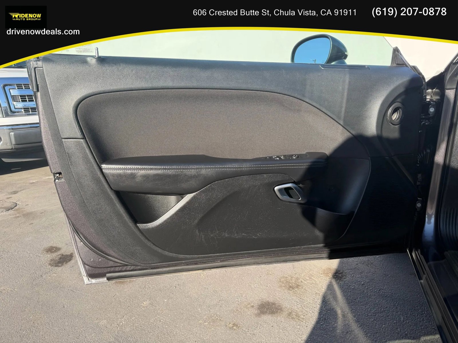 Used 2019 Dodge Challenger SXT RWD image 10