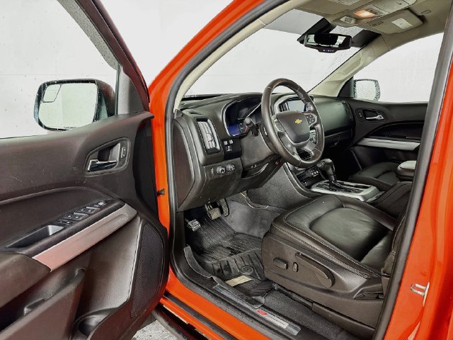 Used 2019 Chevrolet Colorado ZR2 AWD/4WD image 3
