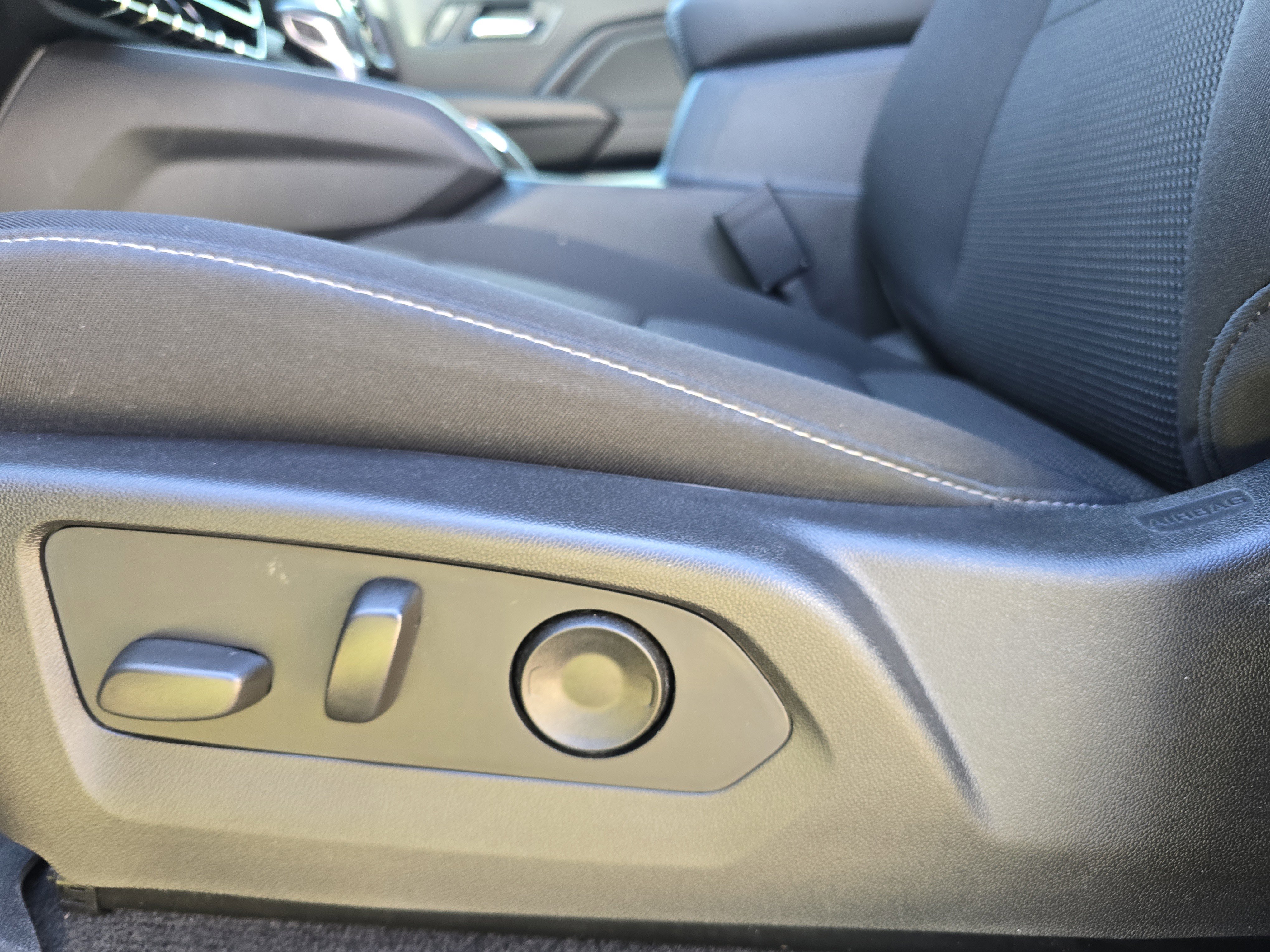 Used 2026 GMC Canyon Elevation w/ Convenience Package AWD/4WD image 13