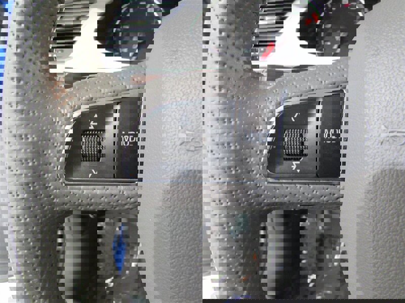 Used 2009 Audi A4 2.0T Premium image 18