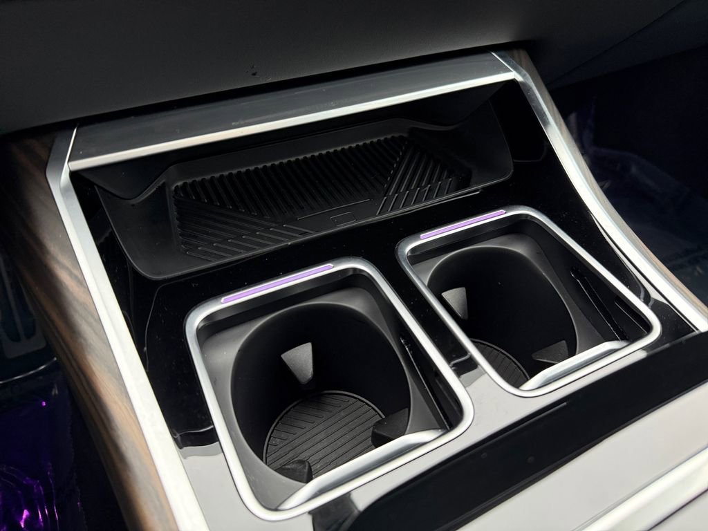 Certified 2025 BMW 740i xDrive image 27