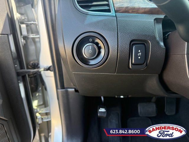 Certified 2019 Ford Taurus Limited image 12