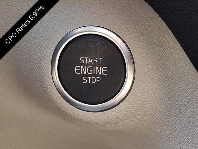 Certified 2024 Volvo XC40 B5 Plus w/ Climate Package AWD/4WD image 29