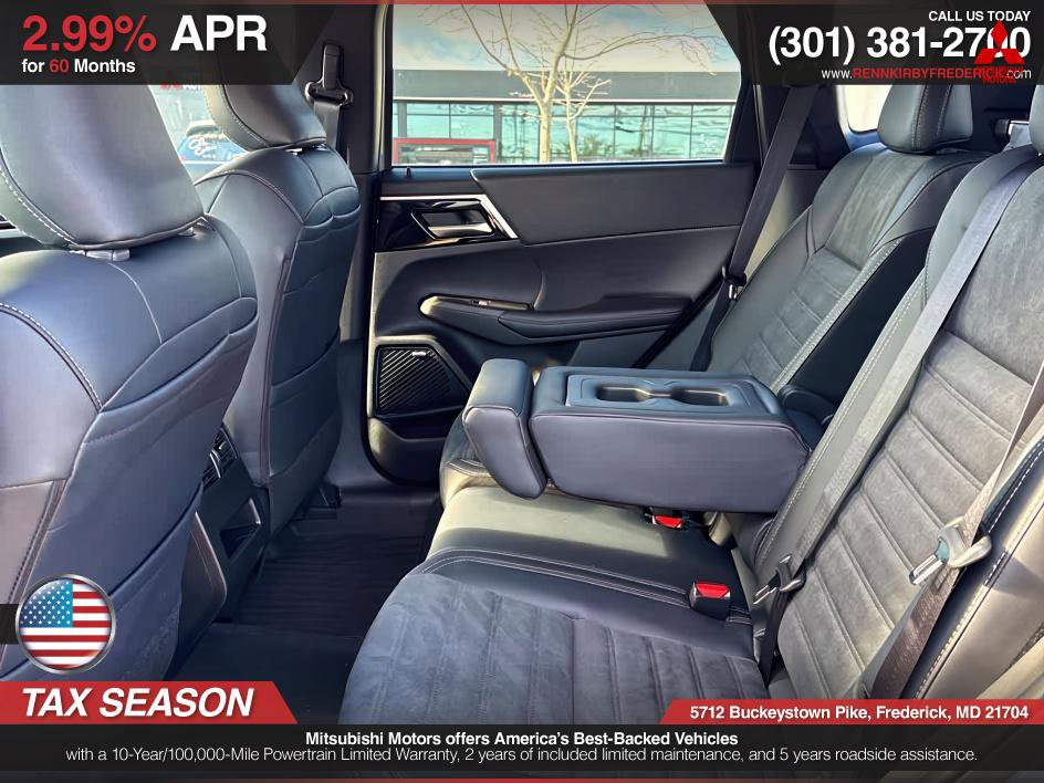 Used 2026 Mitsubishi Outlander Trail Edition image 12