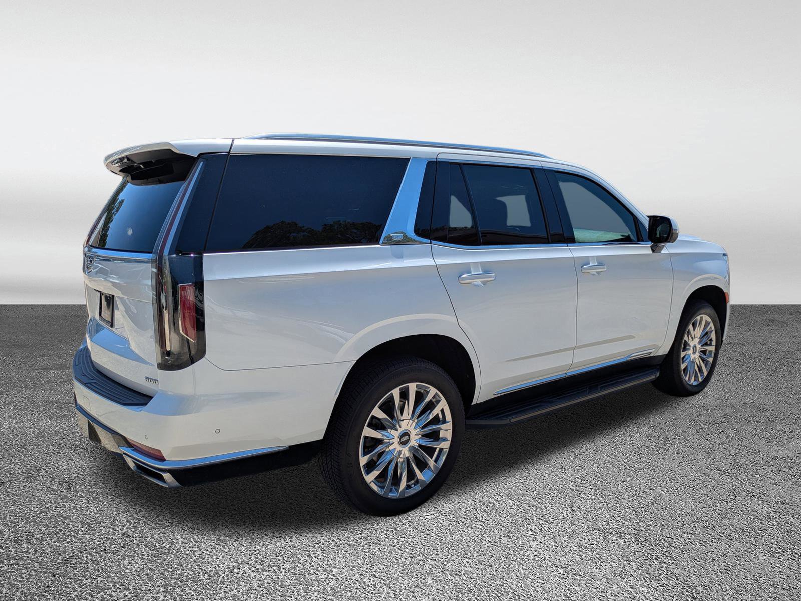 Used 2021 Cadillac Escalade Premium Luxury AWD/4WD image 29