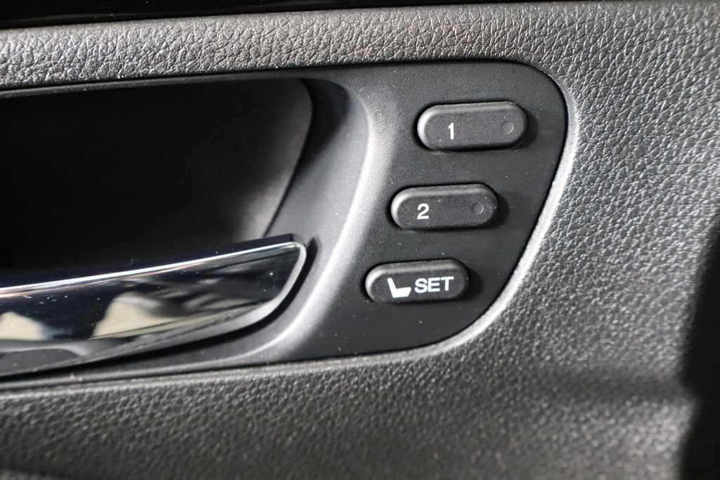 Used 2022 Honda Pilot Touring image 21