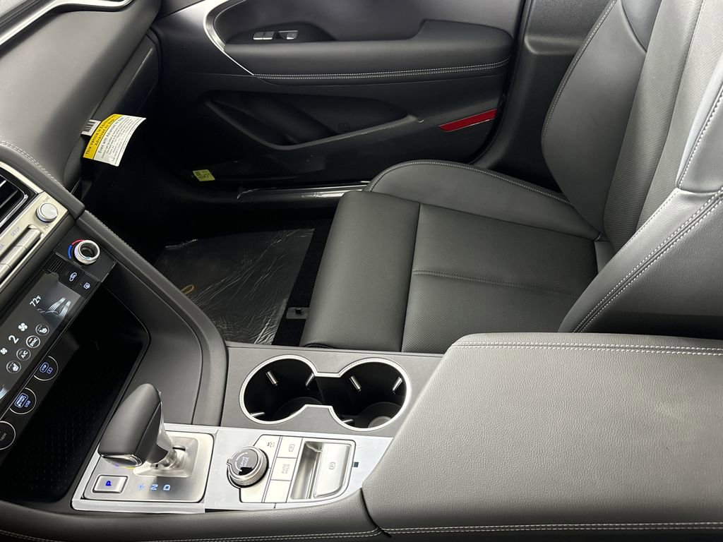 New 2025 Genesis G70 2.5T image 19