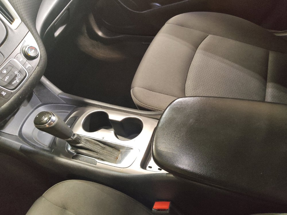 Used 2018 Chevrolet Malibu LS FWD image 26