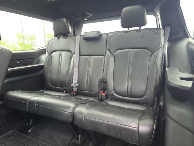 Used 2024 Jeep Wagoneer Series II w/ Convenience Group I AWD/4WD image 45