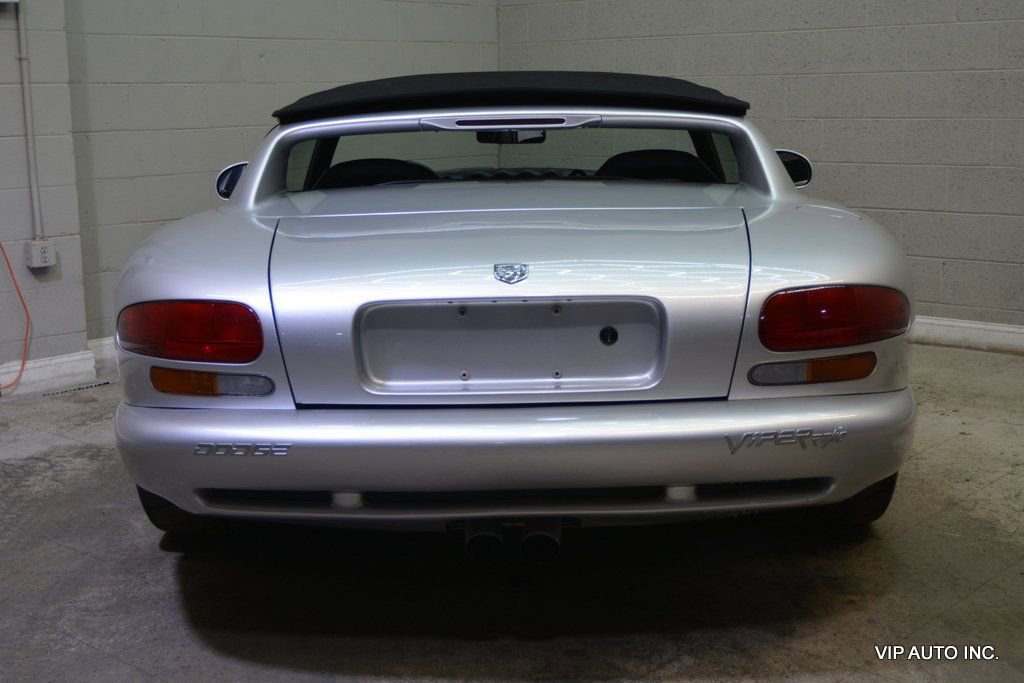 Used 1999 Dodge Viper RT/10 image 27