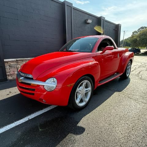 Used 2003 Chevrolet SSR w/ Preferred Equipment Group