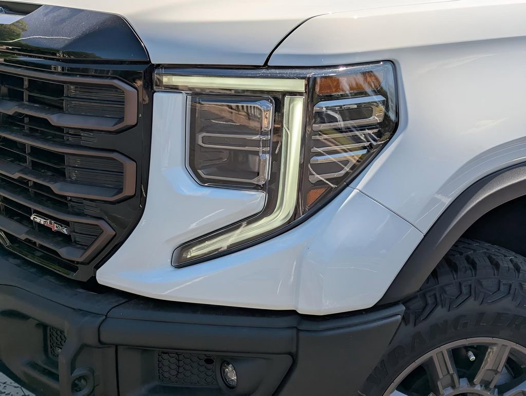 New 2026 GMC Sierra 1500 AT4X image 3