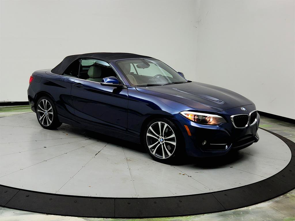 Used 2017 BMW 230i Convertible RWD image 2