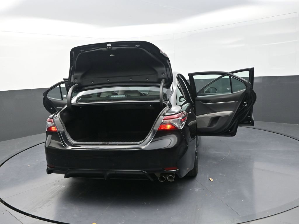 Used 2024 Toyota Camry SE w/ Cold Weather Package image 34