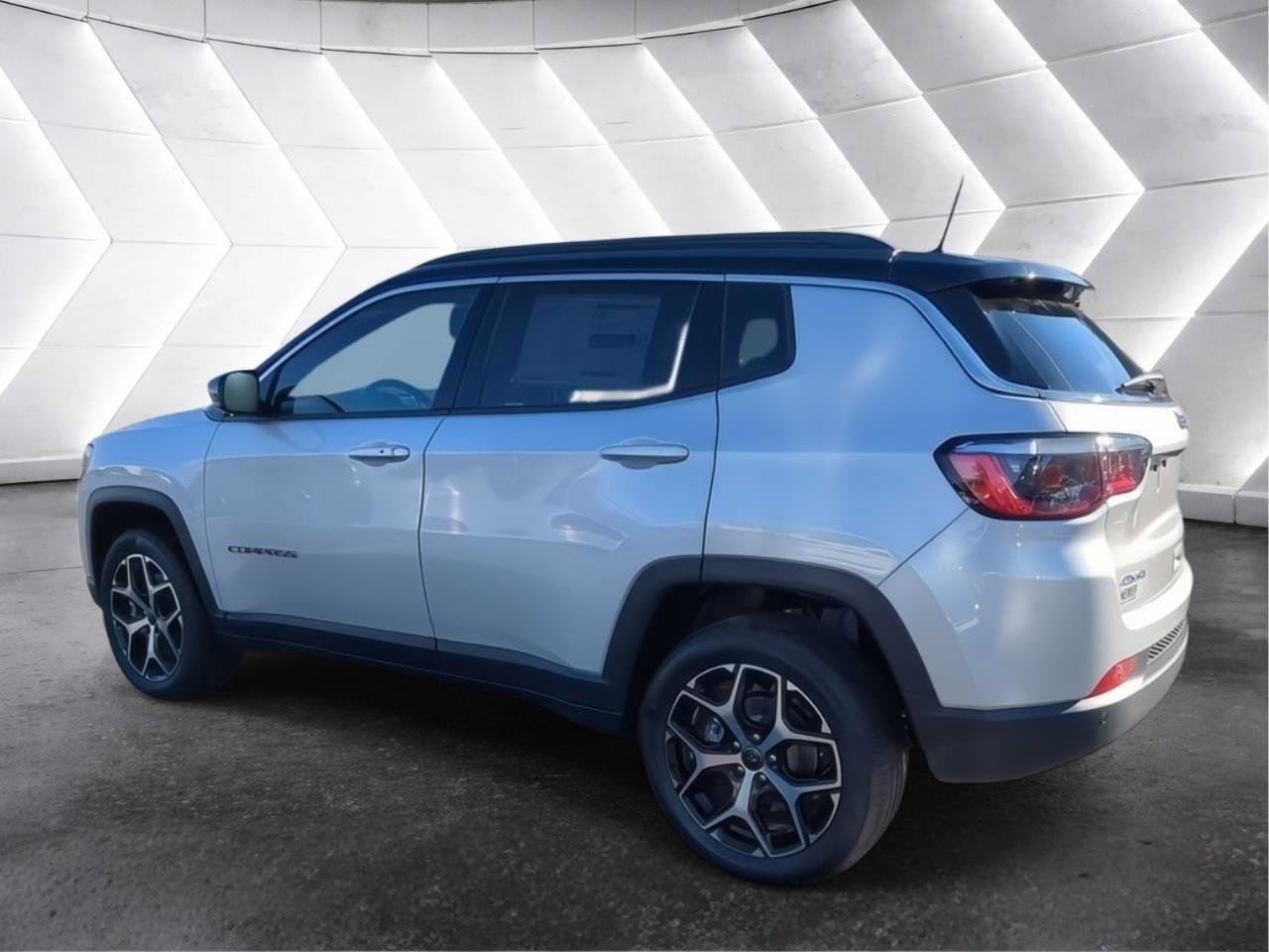 New 2026 Jeep Compass Limited w/ Sun, Sound & Navigation Group AWD/4WD image 4