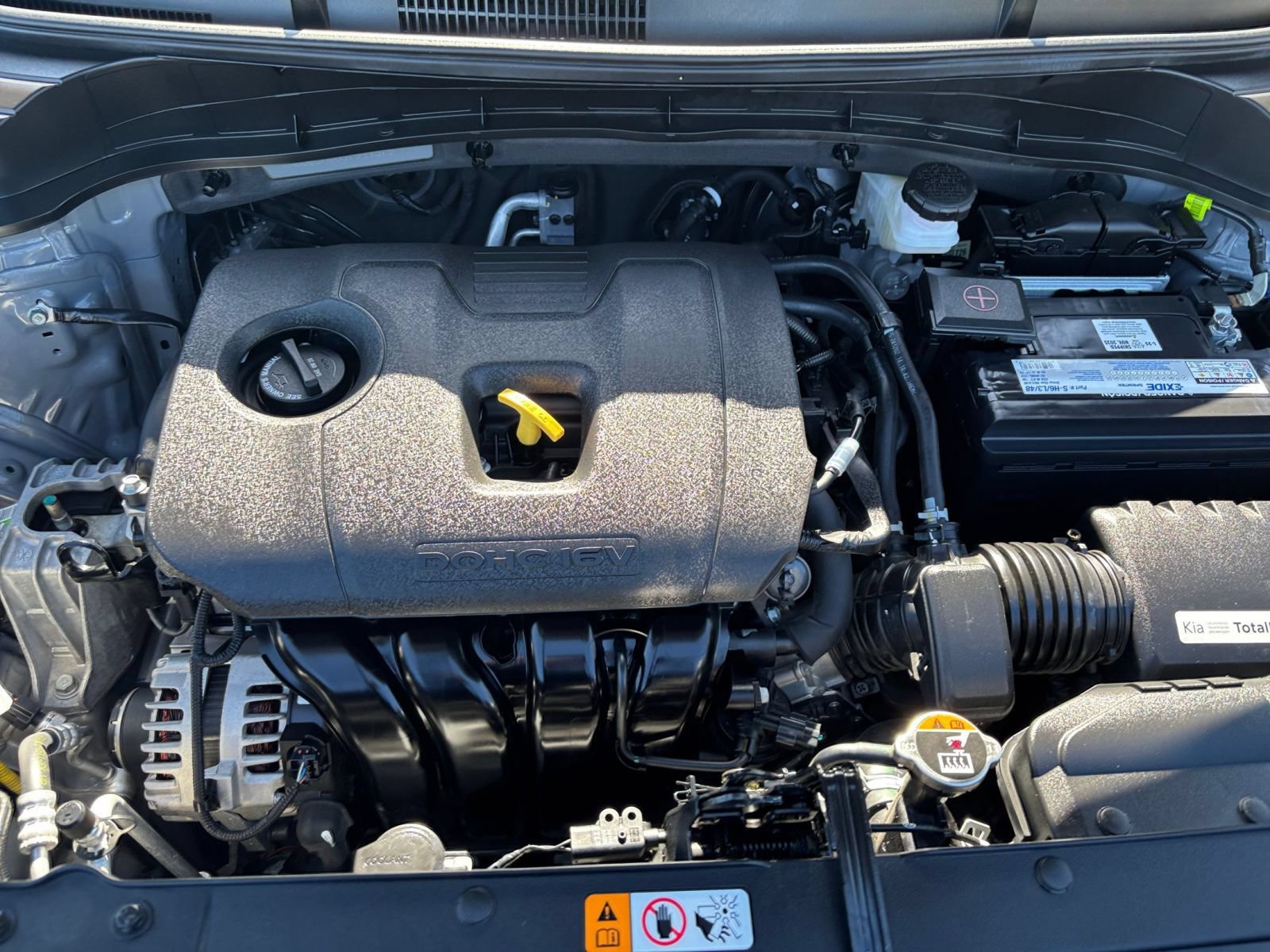 Used 2025 Kia Soul LX w/ LX Technology Package FWD image 32