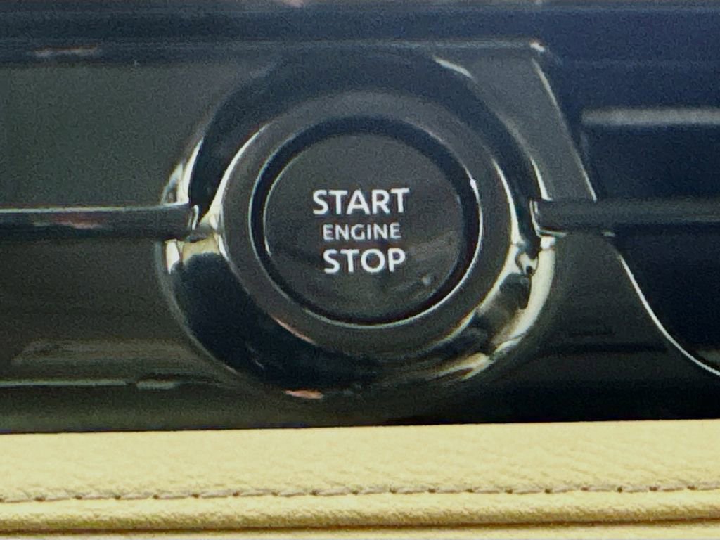 Certified 2026 INFINITI QX80 Pure w/ Cargo Package image 21