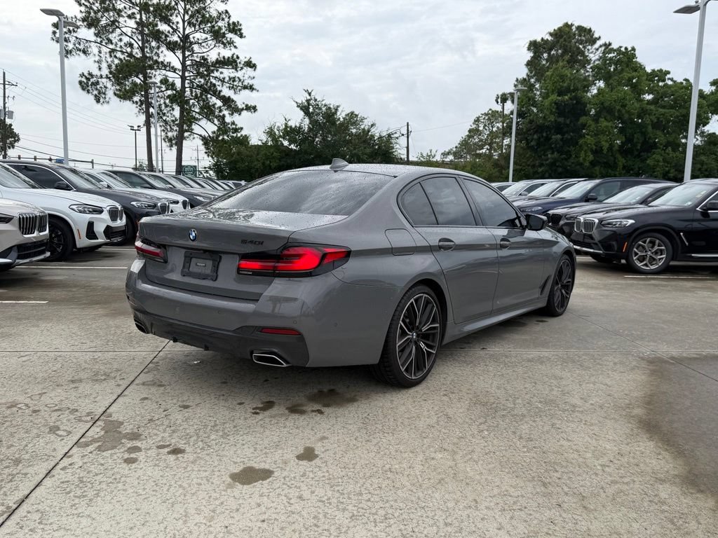 Used 2021 BMW 540i w/ M Sport Package RWD image 5