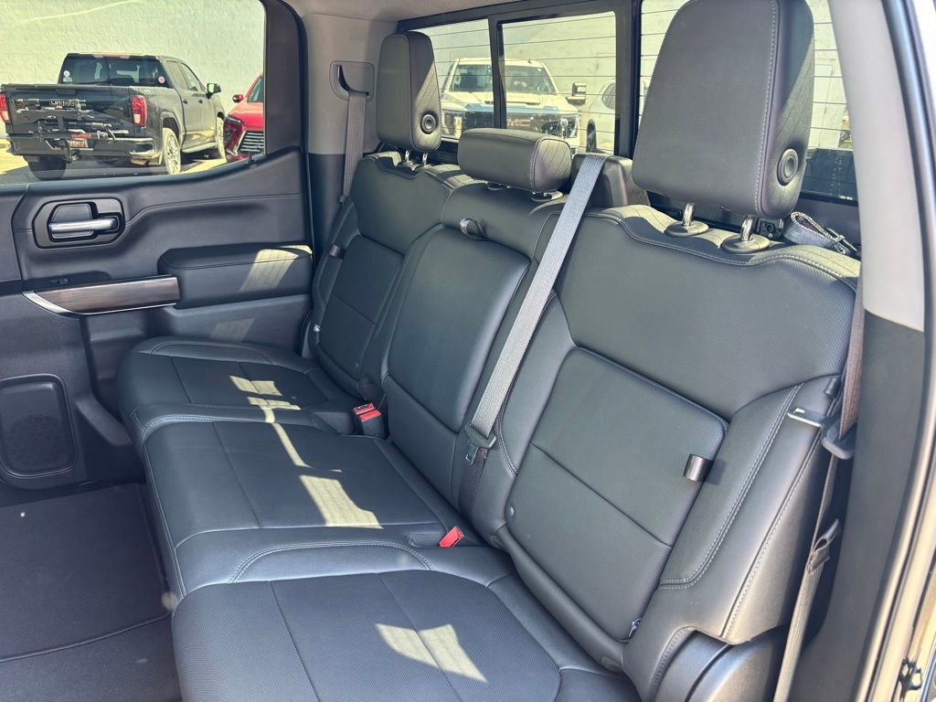 Used 2022 GMC Sierra 1500 SLT w/ SLT Premium Plus Package AWD/4WD image 27