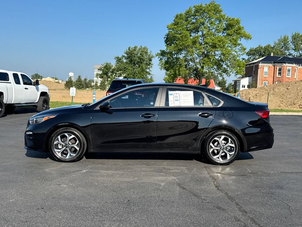 Used 2021 Kia Forte LXS FWD image 4