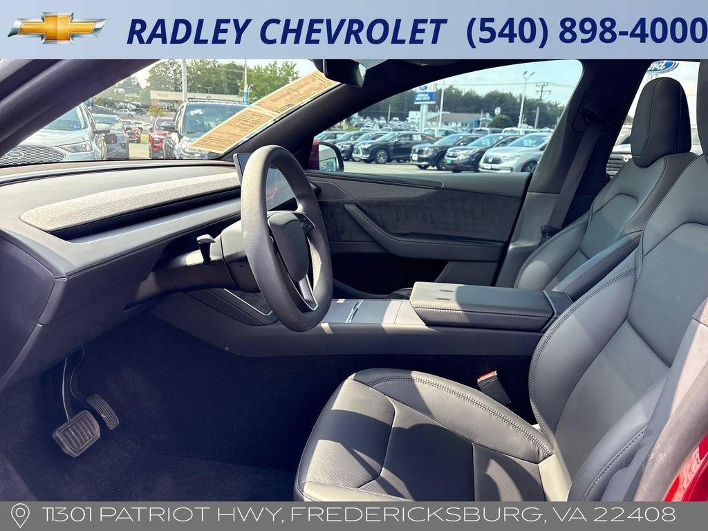 Used 2026 Tesla Model Y Long Range AWD/4WD image 3
