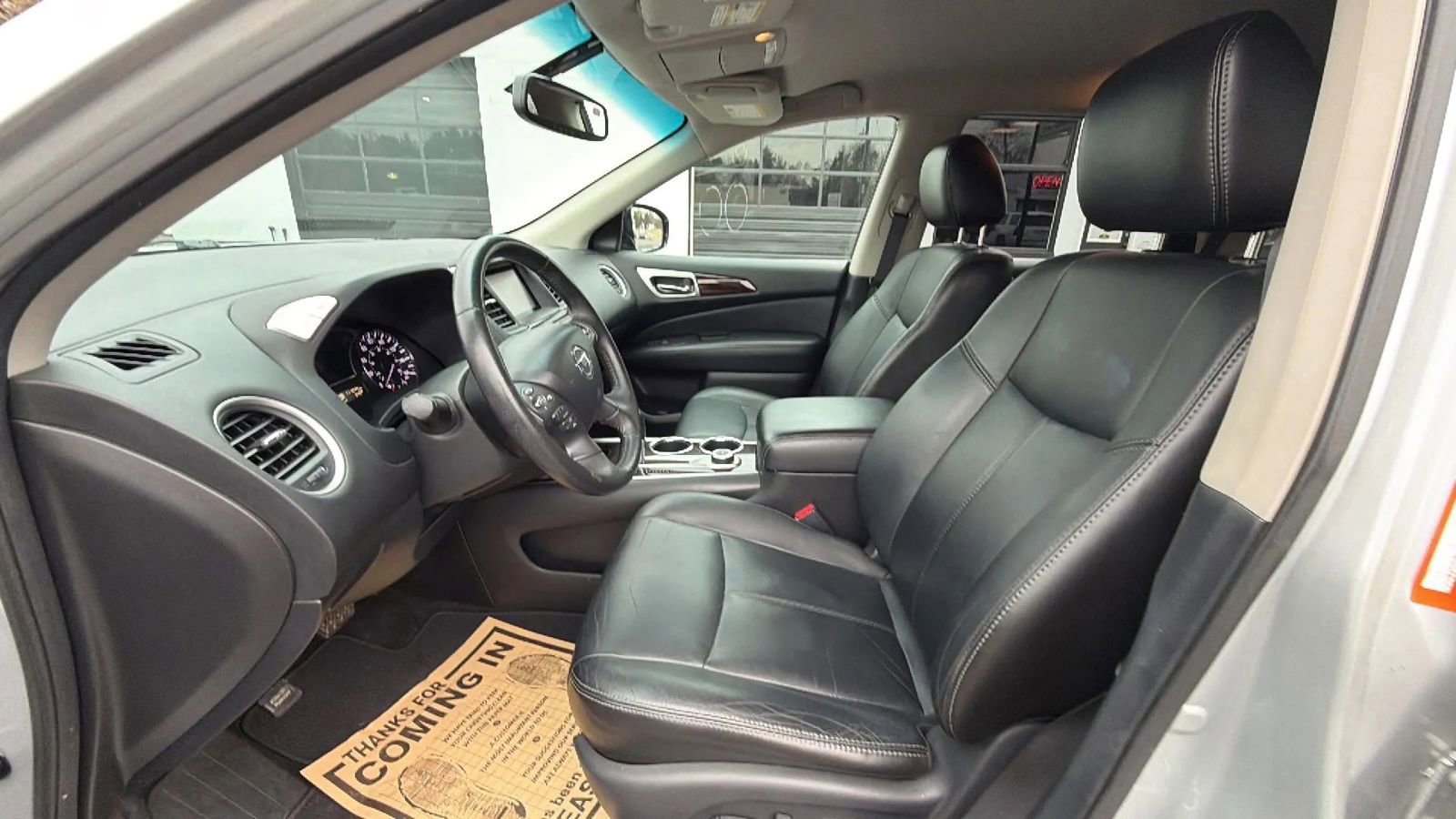 Used 2013 Nissan Pathfinder SL image 31