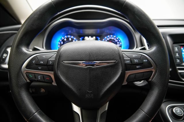 Used 2016 Chrysler 200 LX FWD image 30