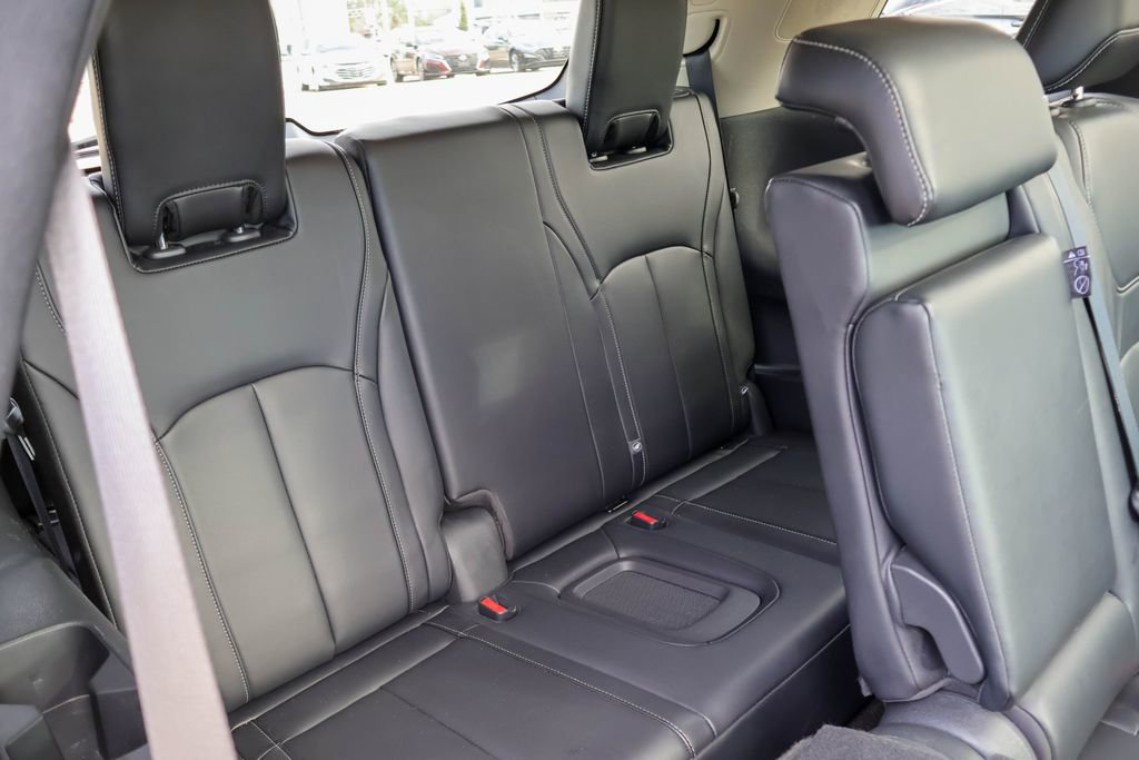 Used 2023 INFINITI QX60 Pure image 11