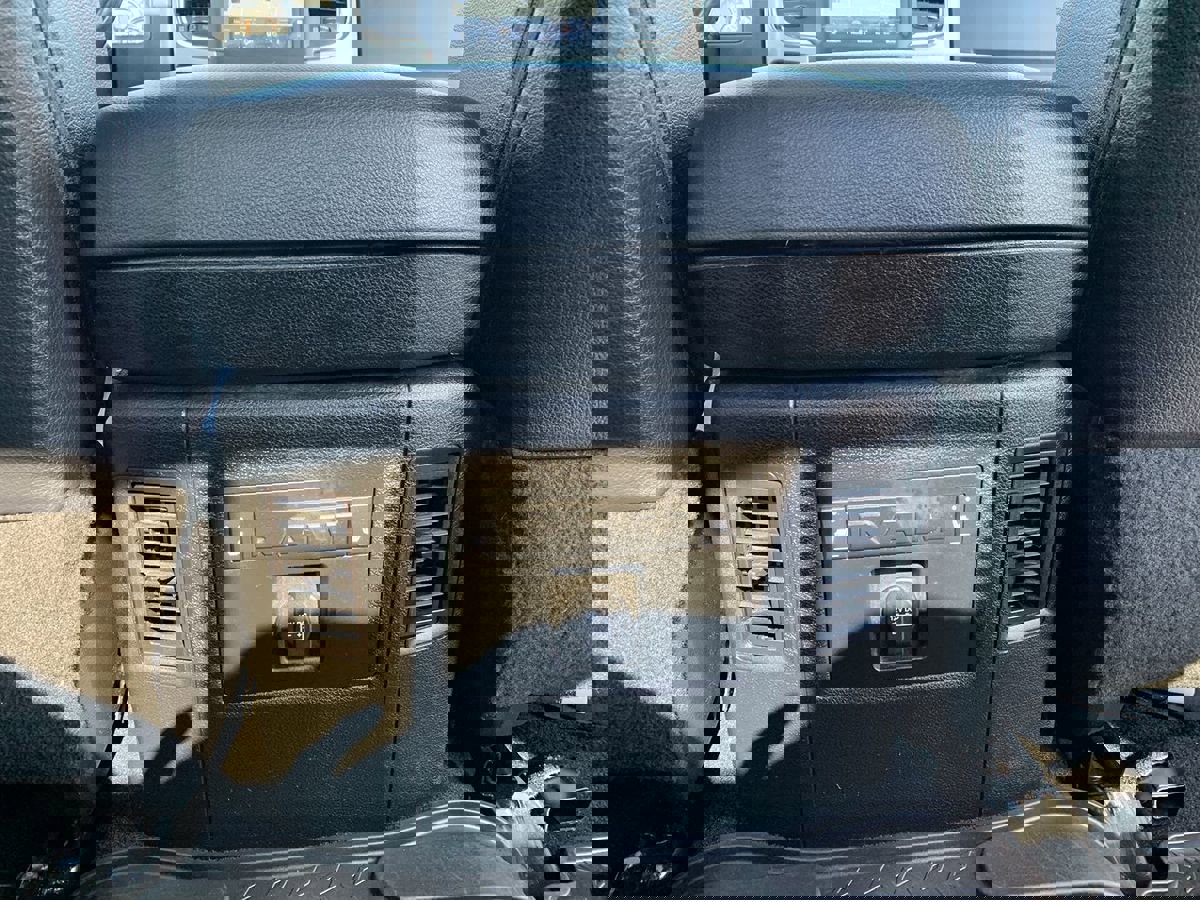 Used 2018 RAM 1500 Laramie w/ Convenience Group image 33